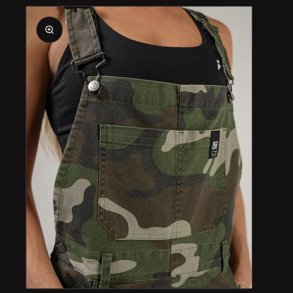 NWOT Camo Women's Forever Flag Nor Fail Overalls